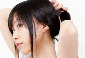 髪の毛を整えましょう